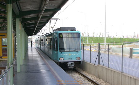 Stadtbahnzug in einer der drei Endstationen
