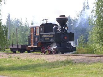 In Minkiö rangierte die Porter-Lok Nr. 1, die von 1901 (Baujahr) bis 1962 auf der Kleinbahn Äänekoski - Suolahti im Einsatz war, für die Gruppe