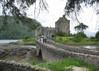 Das Eilean Donan Castle bei Kyle of Lochalsh
