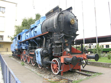 Und die rechte Seite der 11-022 (Diese Baureihe entspricht der ungarischen Reihe 424)