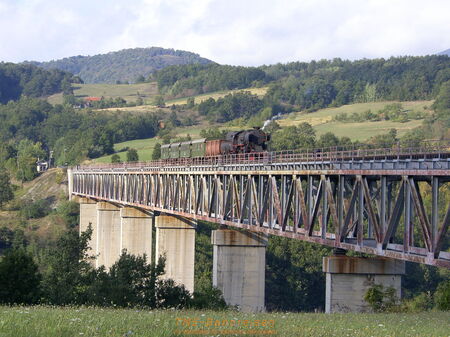 Brücke zwischen Vlaole und Bor