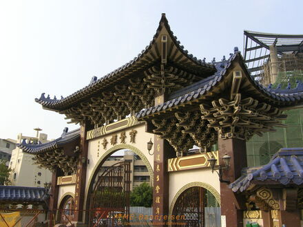 Taichung, Eingang zu einem Budda-Tempel