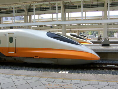 300 km/h schnell sind die Züge, die viermal pro Stunde von Taiwan nach Kaohsiung jagen